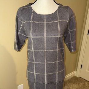 Max Studio Top Wool Blend Buttery Soft Charcoal White Checkered Sz M